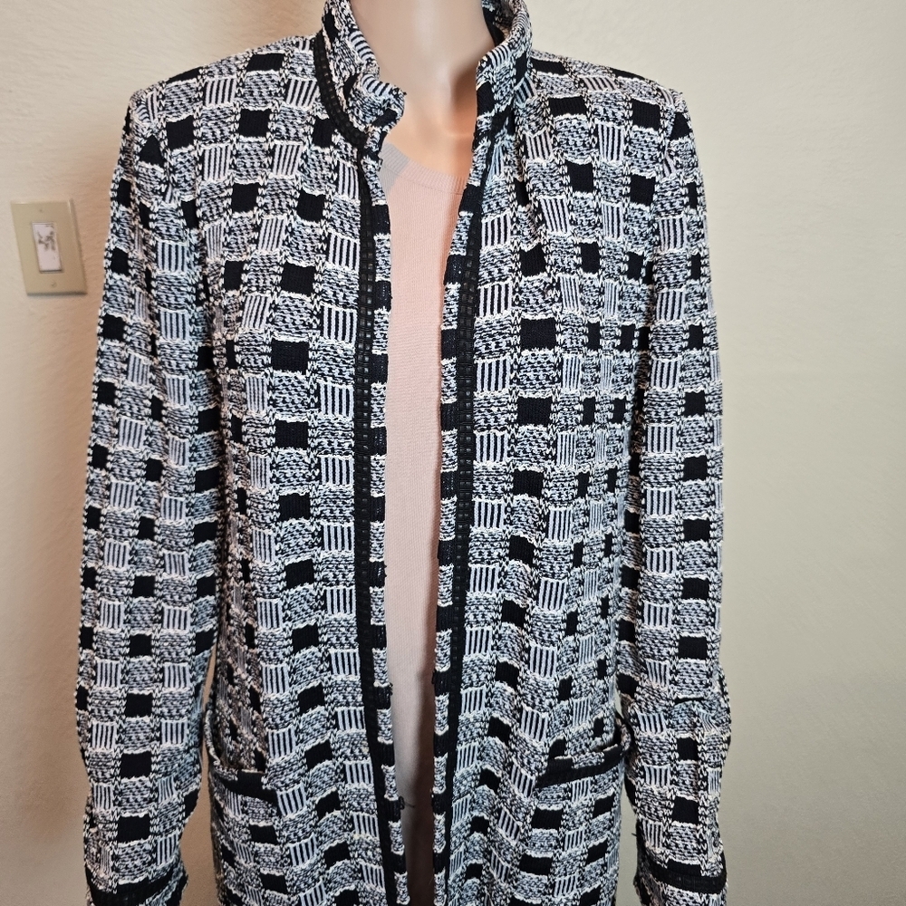 St. John Collection Tweed Black/White Long Jacket Women's 14 Checkered Coat - Picture 12 of 16